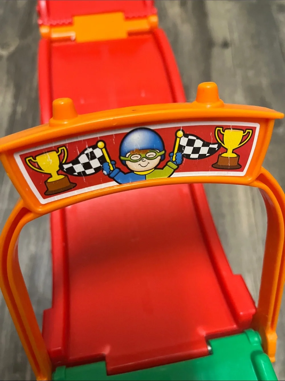 Fisher Price Little People Wheelies Revs N' Sounds Race Track No Cars no sound